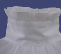Linteum-collection, linen Paradisegown with detail from cuff